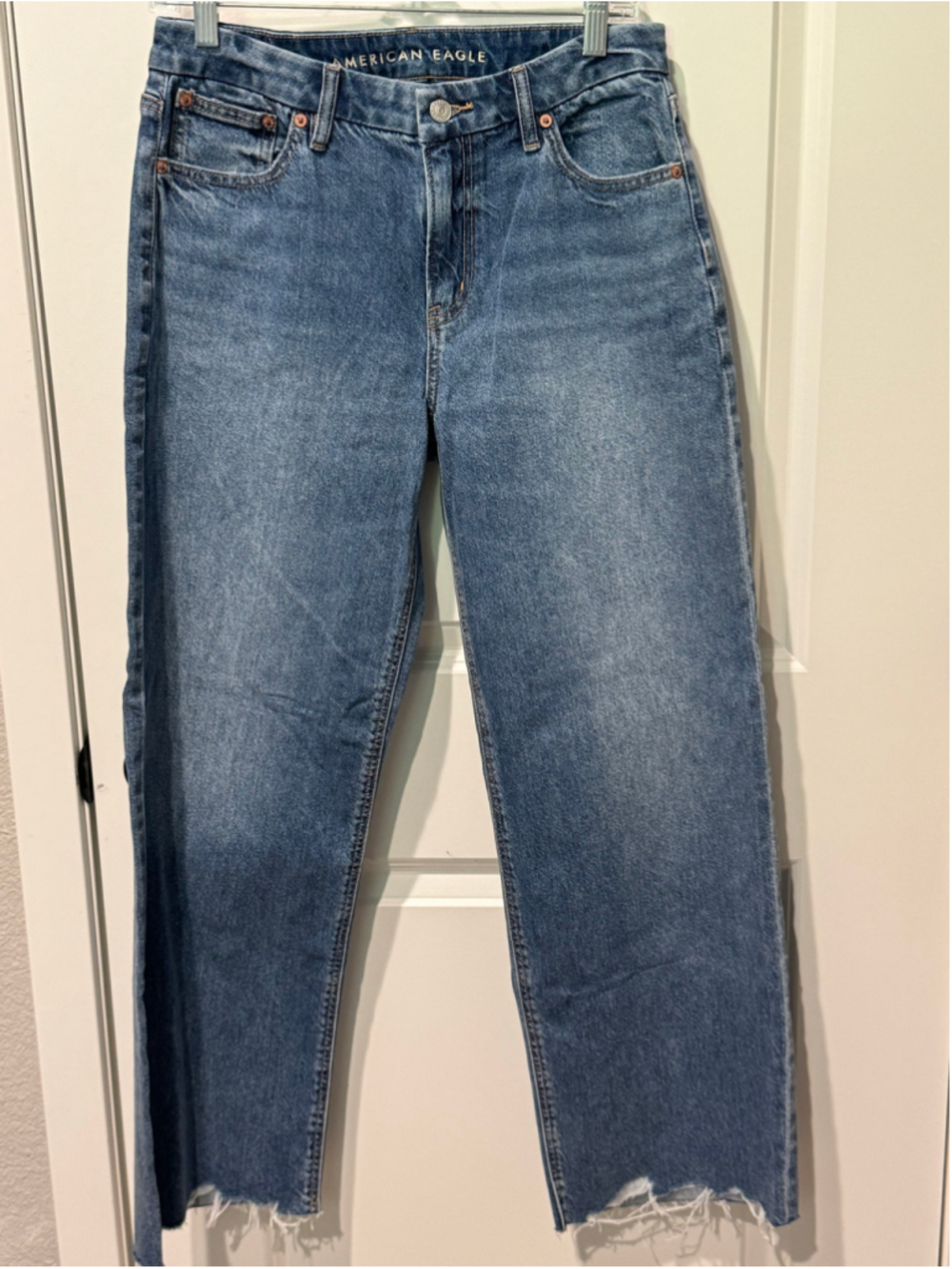 Women's American Eagle Strigid Curvy Stovepipe Stretch Raw Hem Jeans Size 6 Blue